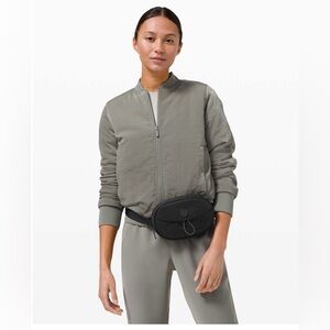 Lululemon Take It On Belt Bag 1L